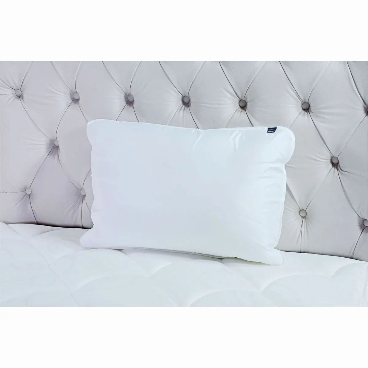 178622-1200-auto ALMOHADA 065X045 MATELASSE SATIN BLANCO - Imagen 1